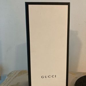 Gucci thong sandals